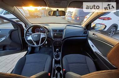 Седан Hyundai Accent 2019 в Полтаве