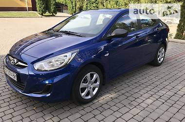 Hyundai Accent 2013