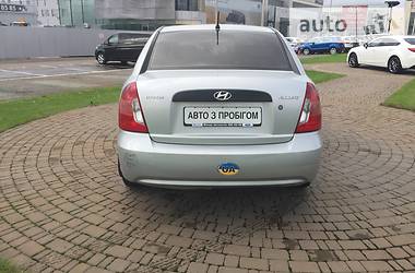 Седан Hyundai Accent 2009 в Киеве