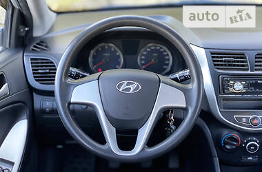 Седан Hyundai Accent 2012 в Одессе