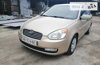 Hyundai Accent 2009