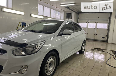Седан Hyundai Accent 2018 в Запорожье