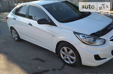 Седан Hyundai Accent 2012 в Виннице