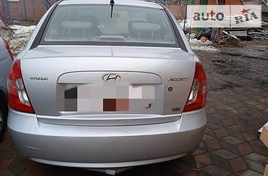 Седан Hyundai Accent 2010 в Сумах