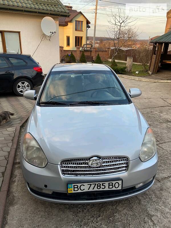 Седан Hyundai Accent 2008 в Львові