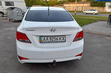 Седан Hyundai Accent 2016 в Киеве