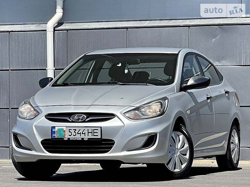 Седан Hyundai Accent 2012 в Одессе