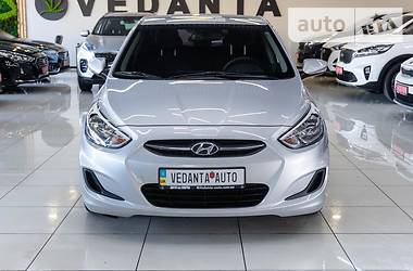 Hyundai Accent 2016