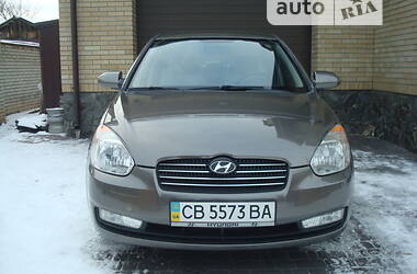 Седан Hyundai Accent 2009 в Чернігові