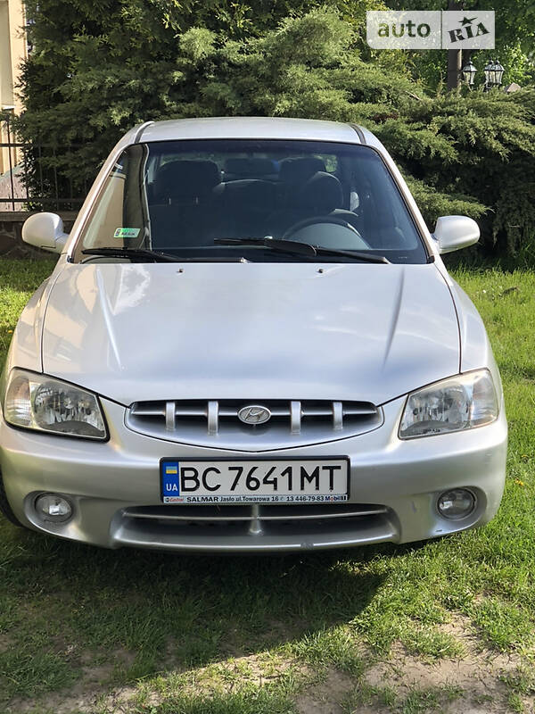 Лифтбек Hyundai Accent 2001 в Львове