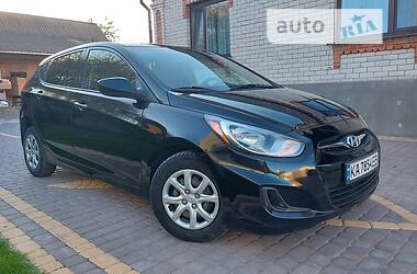 Хэтчбек Hyundai Accent 2013 в Киеве