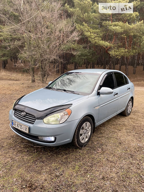 Седан Hyundai Accent 2008 в Каменском