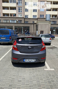 Хэтчбек Hyundai Accent 2012 в Одессе