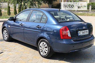 Седан Hyundai Accent 2006 в Івано-Франківську