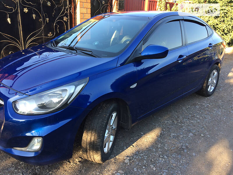 Hyundai Accent DRS4D1615