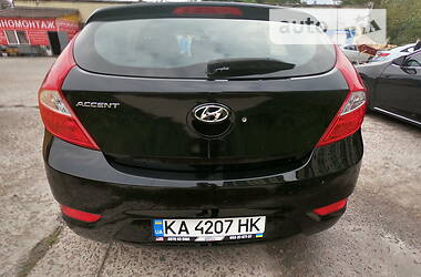 Хэтчбек Hyundai Accent 2017 в Киеве