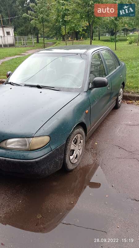 Седан Hyundai Accent 1995 в Житомире