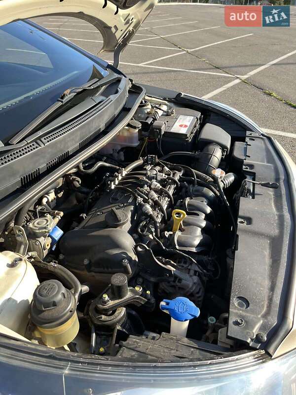 Седан Hyundai Accent 2012 в Кривому Розі