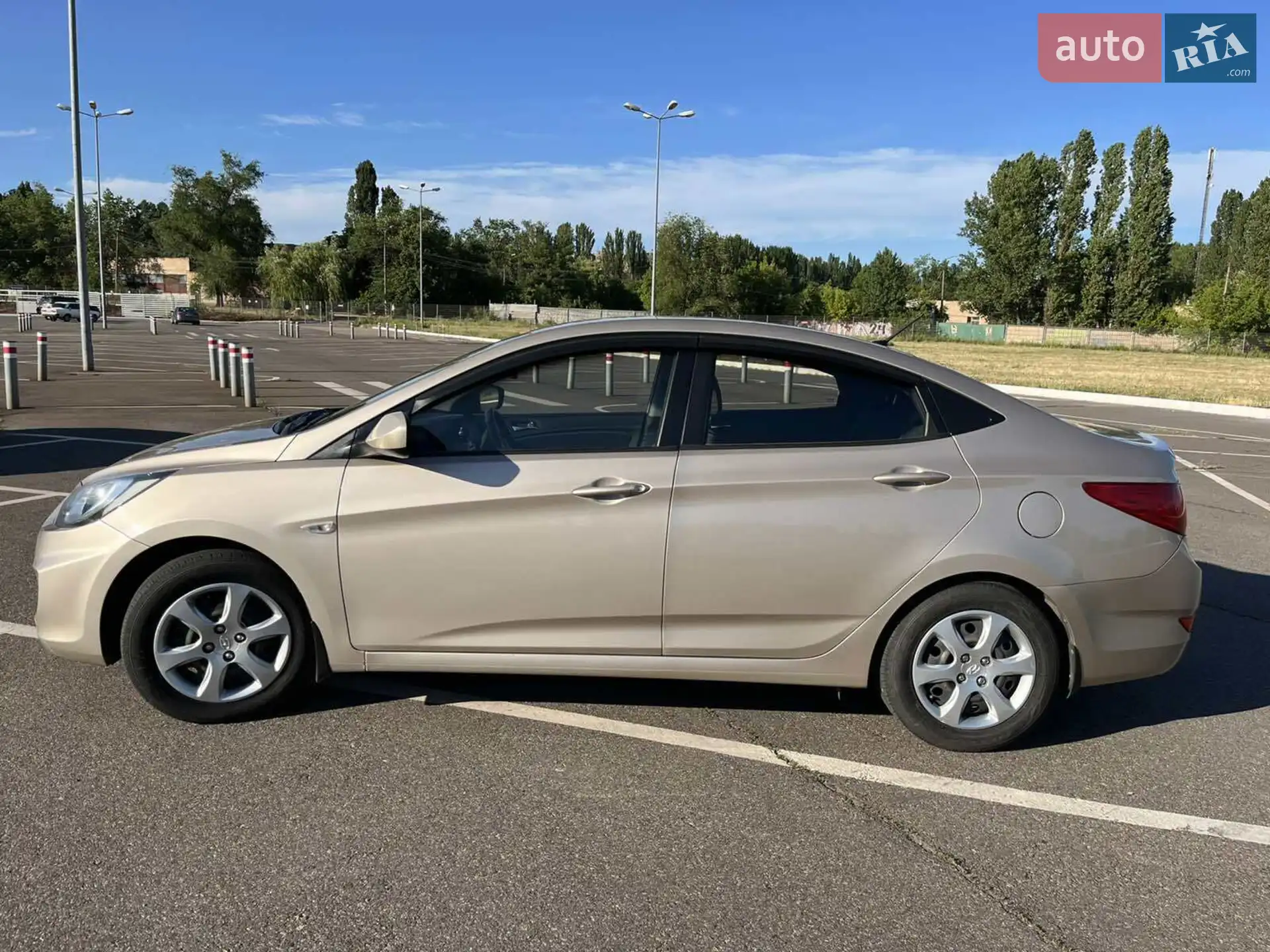 2012 Hyundai Accent - мініатюра 25
