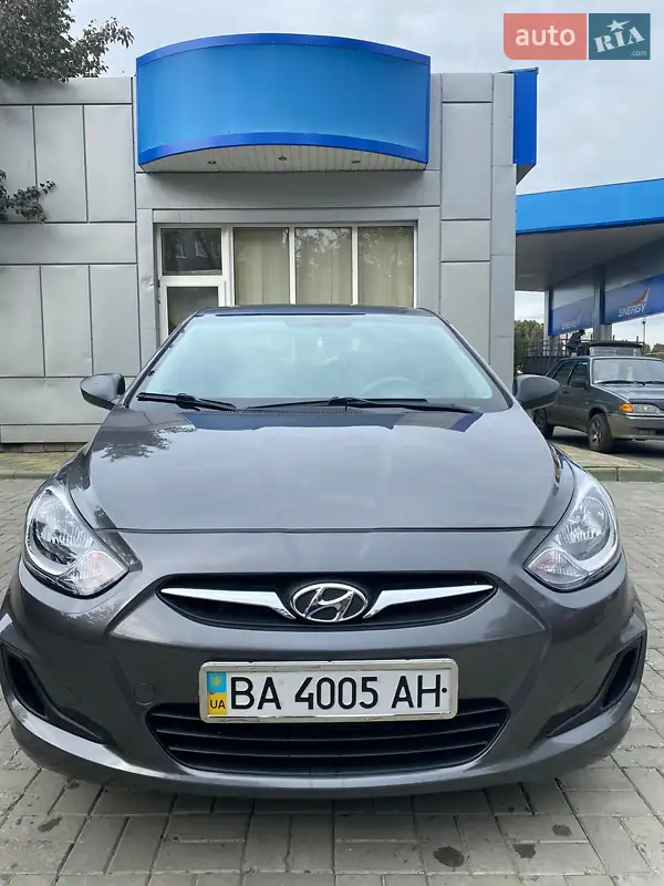 Hyundai Accent