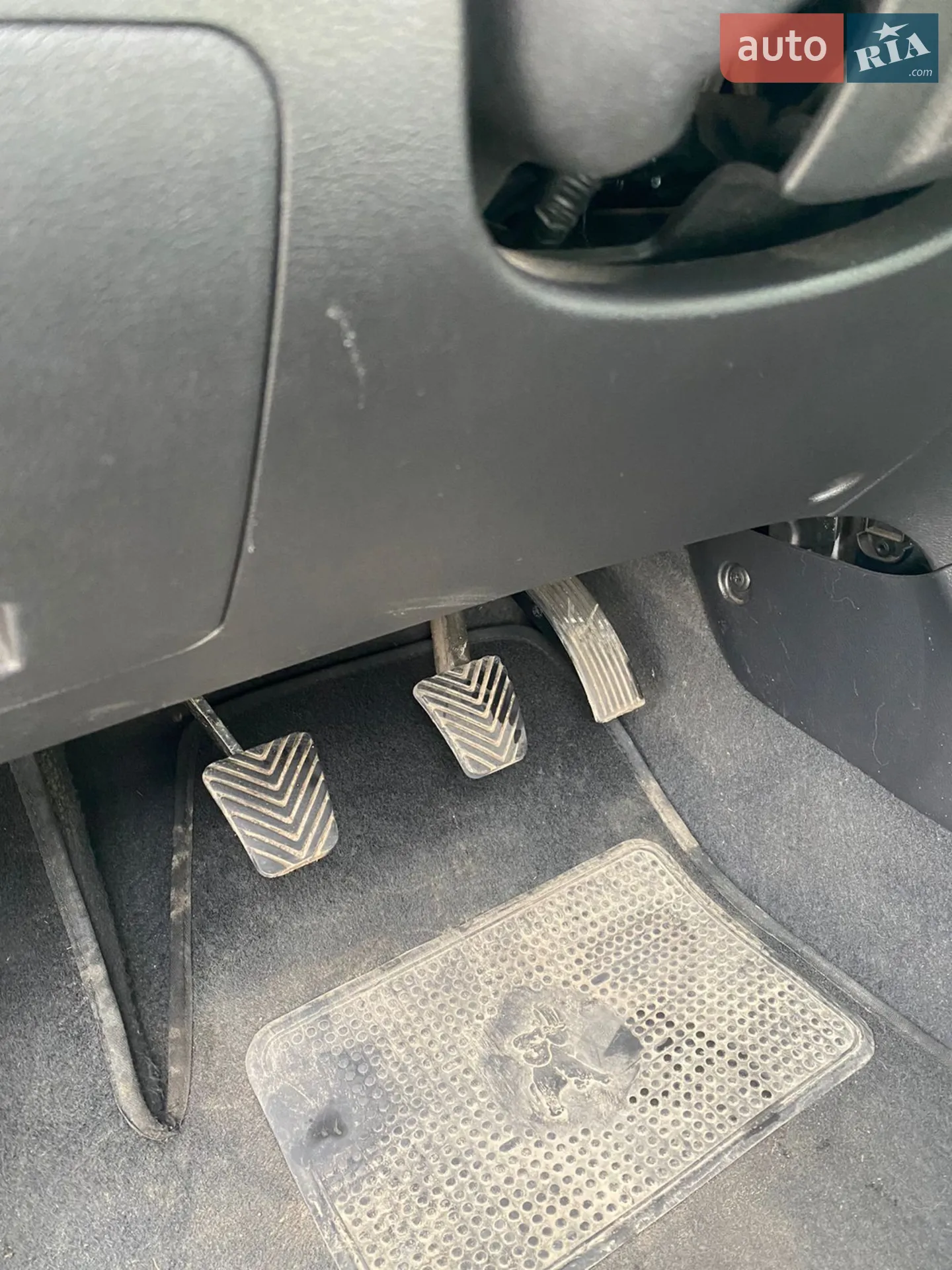 2011 Hyundai Accent - мініатюра 8