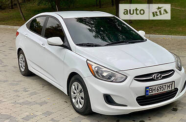 Hyundai Accent 2016