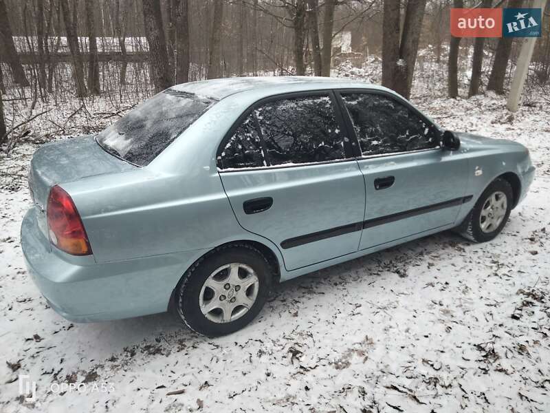 Седан Hyundai Accent 2004 в Балте