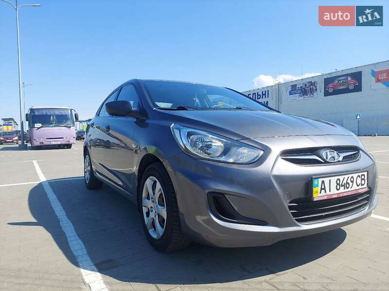 Седан Hyundai Accent 2011 в Переяславе