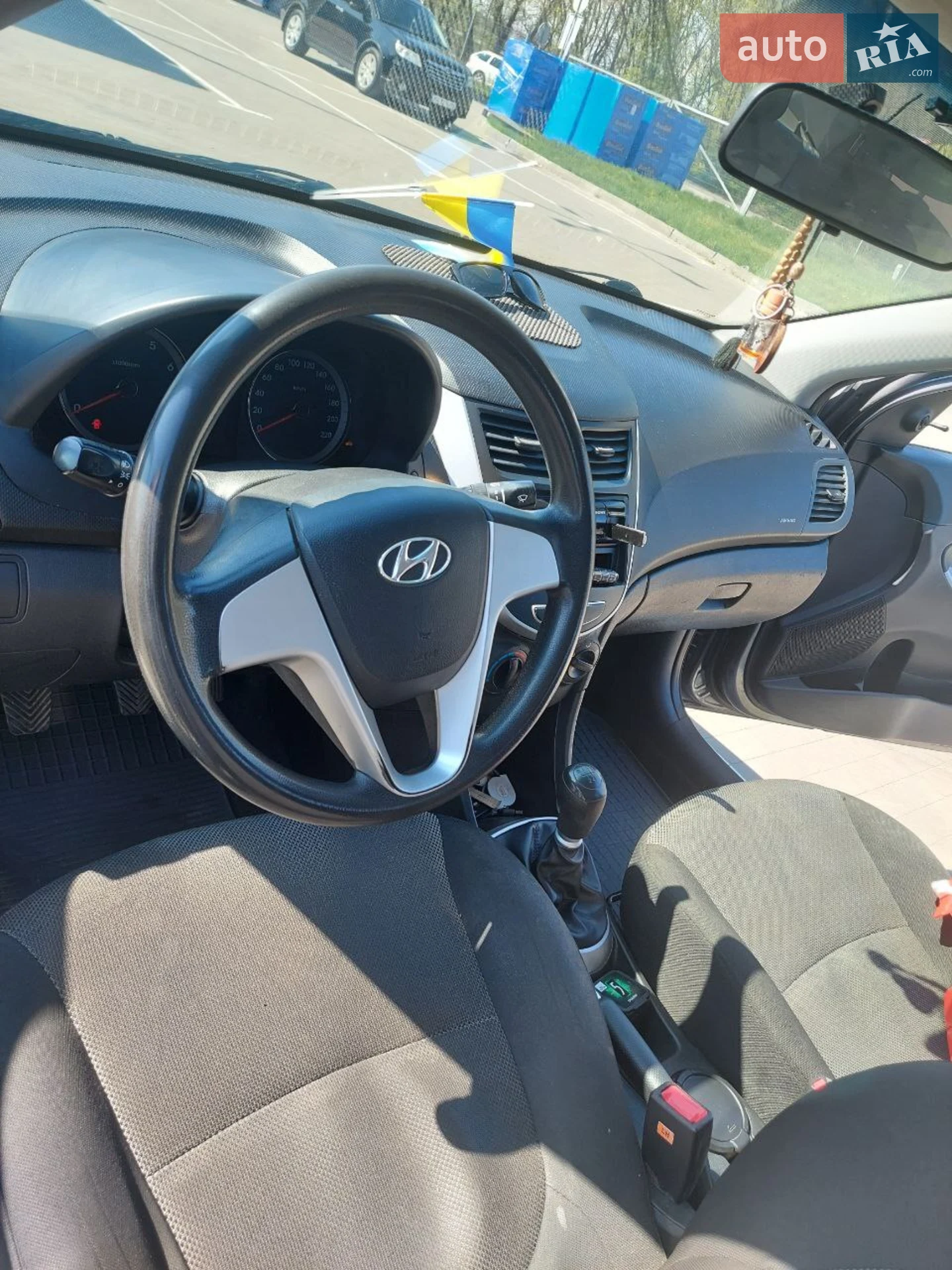 2011 Hyundai Accent - мініатюра 17