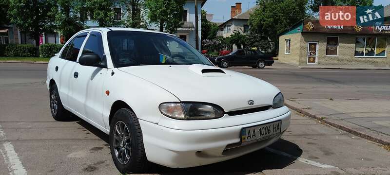 Hyundai Accent 1995