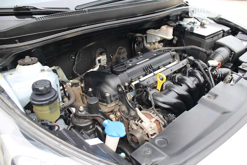 Седан Hyundai Accent 2012 в Харкові
