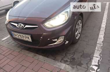 Седан Hyundai Accent 2012 в Одесі