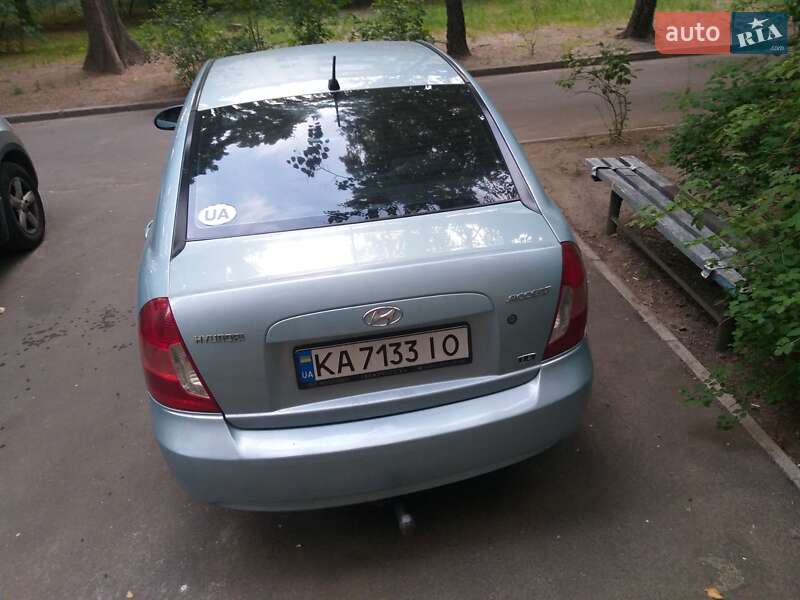 Седан Hyundai Accent 2008 в Киеве