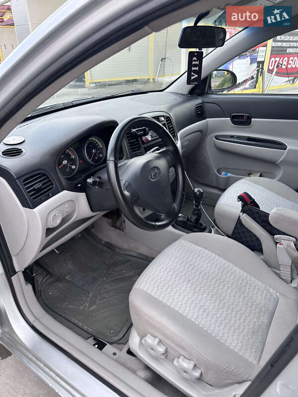 Седан Hyundai Accent 2008 в Одессе