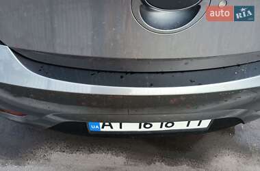 Хэтчбек Hyundai Accent 2014 в 