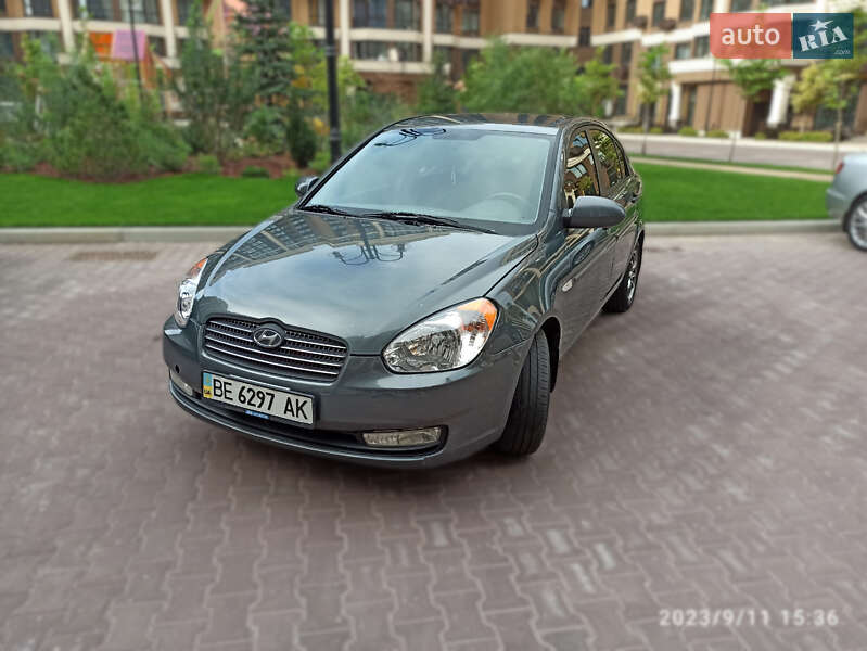 Седан Hyundai Accent 2008 в Киеве