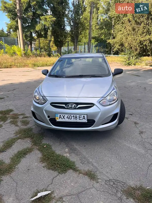 Hyundai Accent