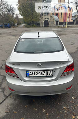 Седан Hyundai Accent 2012 в Ужгороде
