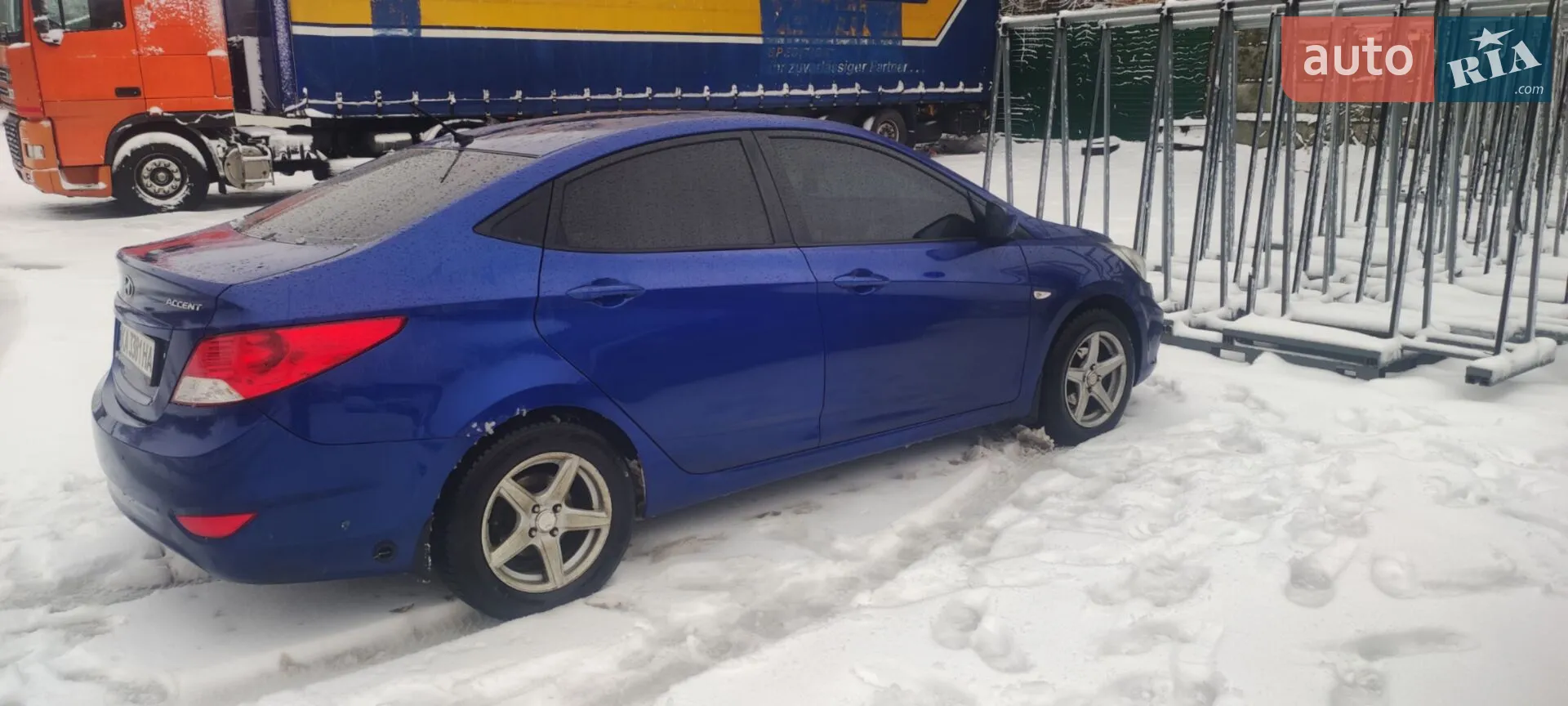 2011 Hyundai Accent - мініатюра 12