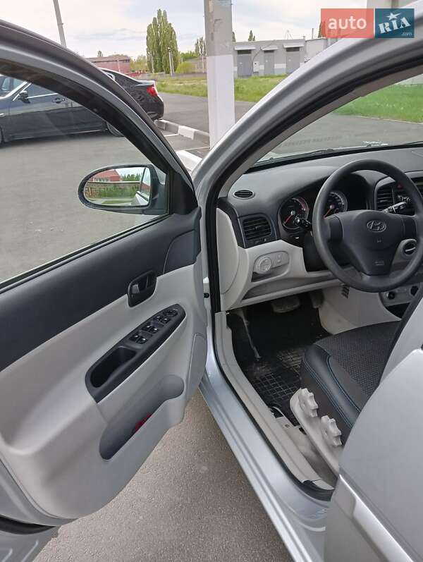 Седан Hyundai Accent 2008 в Одессе
