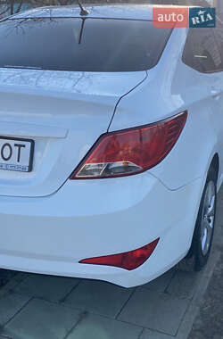 Седан Hyundai Accent 2016 в 