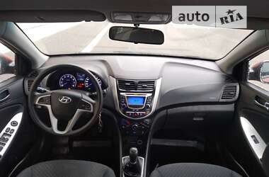 Хэтчбек Hyundai Accent 2012 в Полтаве