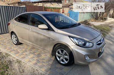 Седан Hyundai Accent 2012 в Запорожье