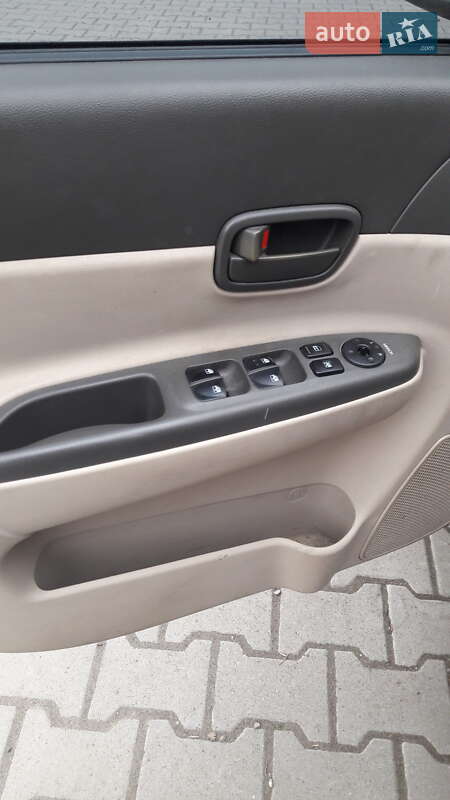 Седан Hyundai Accent 2007 в Чернівцях