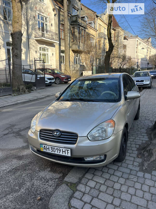 Седан Hyundai Accent 2008 в Львове