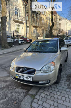 Седан Hyundai Accent 2008 в Львове