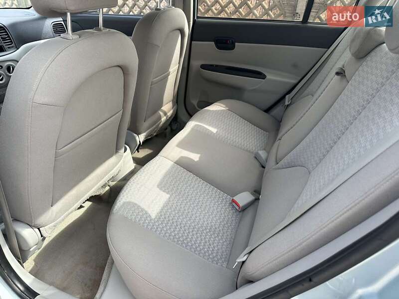 Седан Hyundai Accent 2008 в Чернівцях