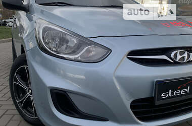 Седан Hyundai Accent 2011 в Николаеве