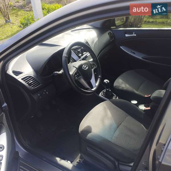 Седан Hyundai Accent 2011 в Києві