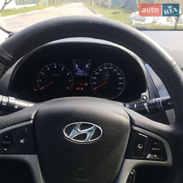 Седан Hyundai Accent 2011 в Києві